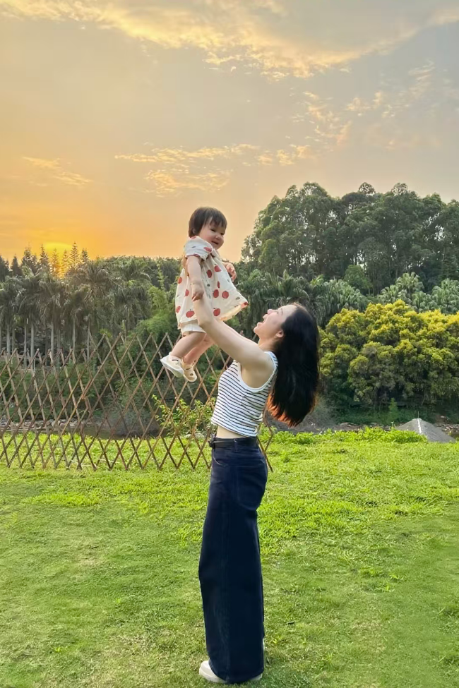 易倍体育-“见过最廉价的兜底”，一份山姆烧鸡，让低认知母子沦为全网笑柄